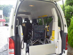 介護車両写真 二枚目